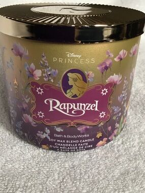 Bath & Body Works/Disney Princess 3 wick candle Rapunzel